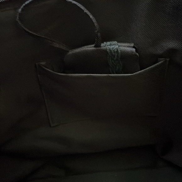 Coldwater Creek large black woven shoulder zip tote VGUC - Picture 6 of 7